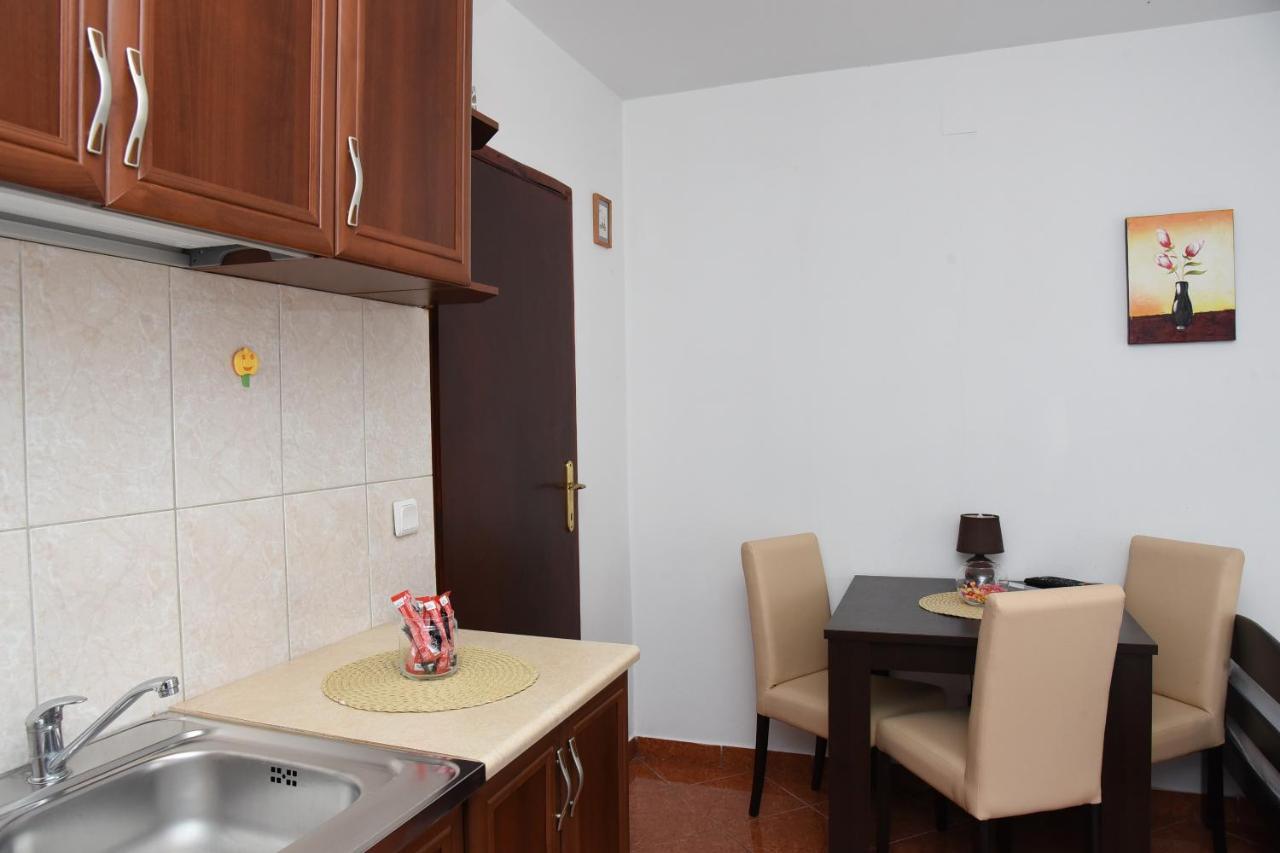 Apartment Lima โกตอร์ ภายนอก รูปภาพ